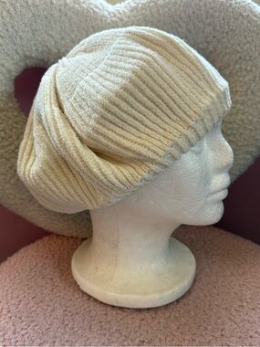 Merona Ivory Chenille Slouch Beanie Soft Ribbed Knit Winter Hat One Size